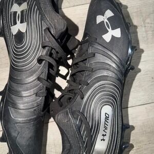 Under Armour black football cleats, Size US 11